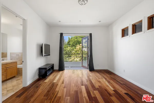 $7,800 | 744 North Alfred Street, Unit 104, West Hollywood, CA 90069