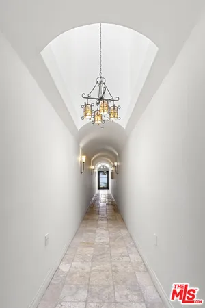 $7,800 | 744 North Alfred Street, Unit 104, West Hollywood, CA 90069