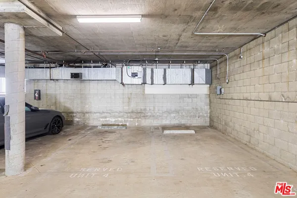 $7,800 | 744 North Alfred Street, Unit 104, West Hollywood, CA 90069