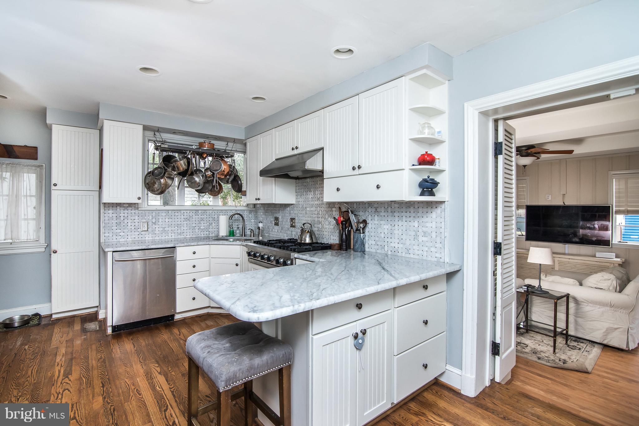 308 Taplow Road Baltimore, MD 21212 - Photo 14 of 30 Kitchen