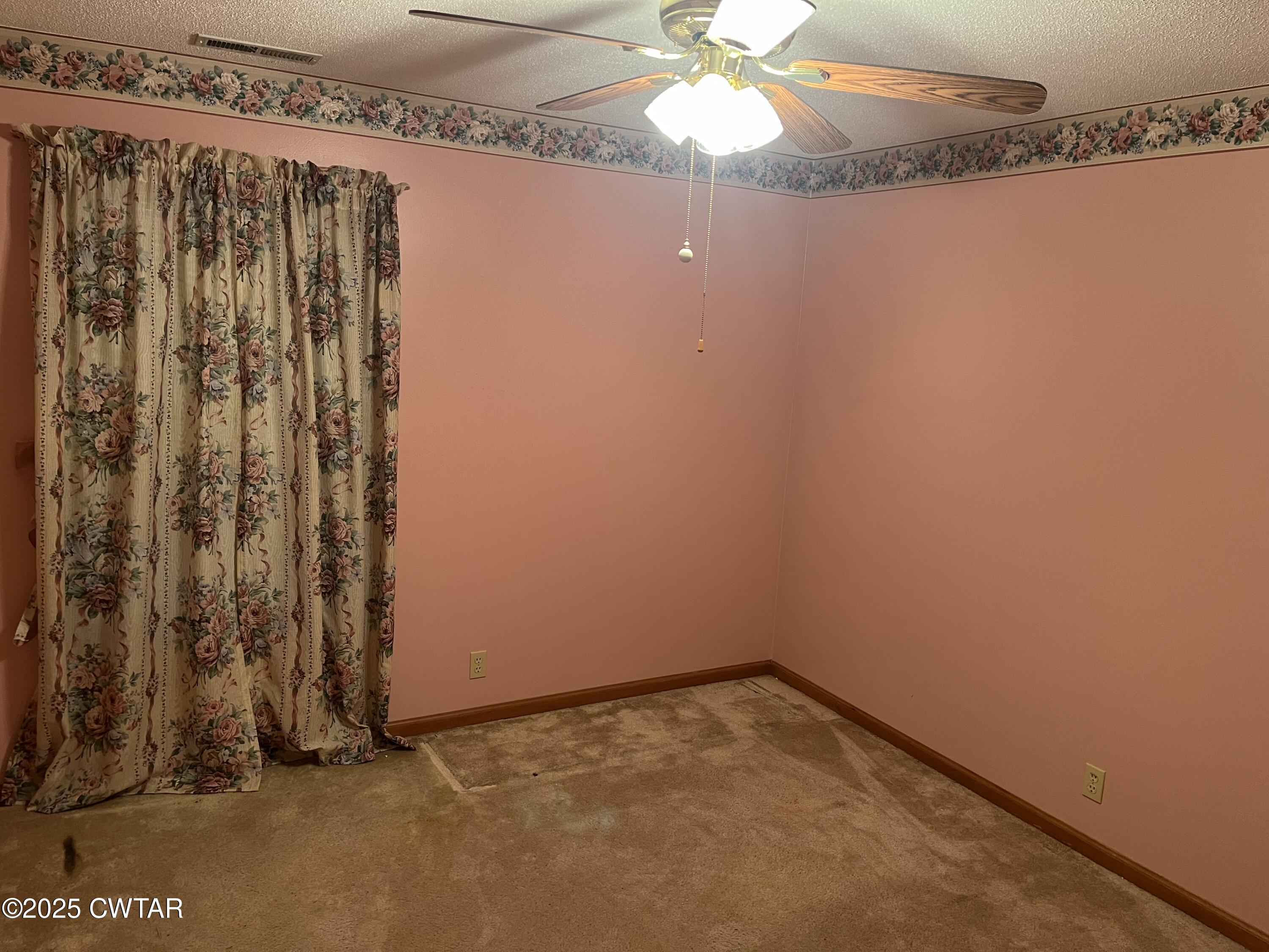 132 Esquire Estes Road Humboldt, TN 38343 - Photo 16 of 24 IMG_2725