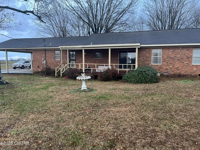$299,900 | 132 Esquire Estes Road, Humboldt, TN 38343