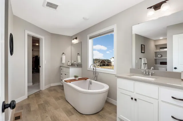 $680,000 | 10958 23rd Street Northeast, St. Michael, MN 55376