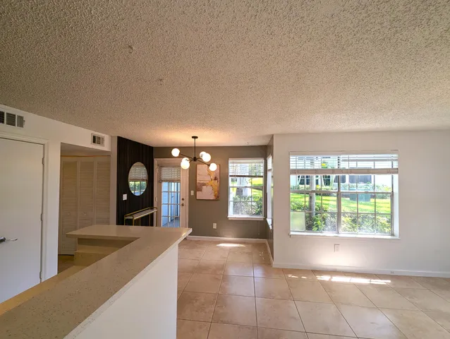 $2,200 | 1215 Crystal Way, Unit G, Delray Beach, FL 33444