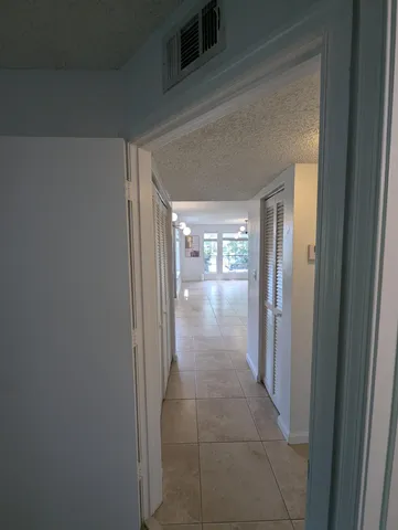 $2,200 | 1215 Crystal Way, Unit G, Delray Beach, FL 33444