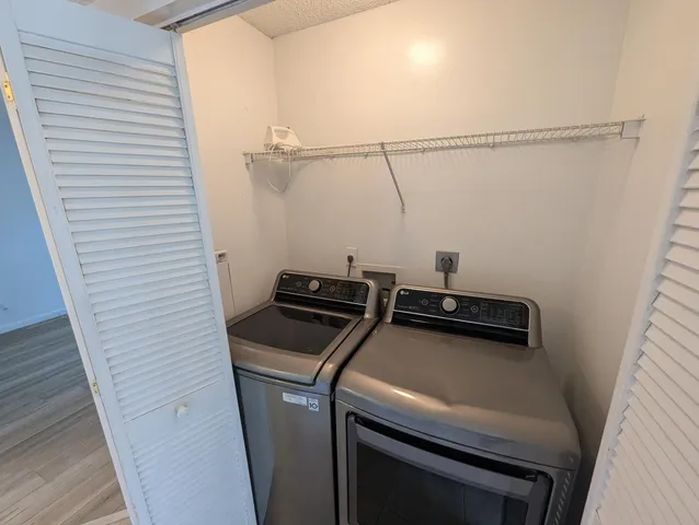 $2,200 | 1215 Crystal Way, Unit G, Delray Beach, FL 33444