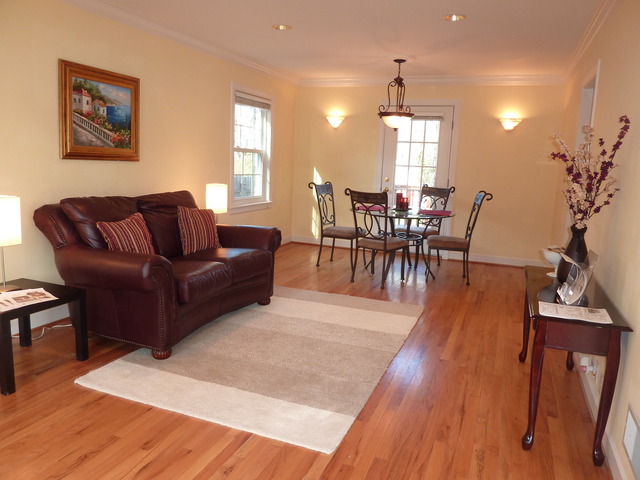 2040 Illinois Road Northbrook, IL 60062 - Photo 3 of 13 Gallery Image 3