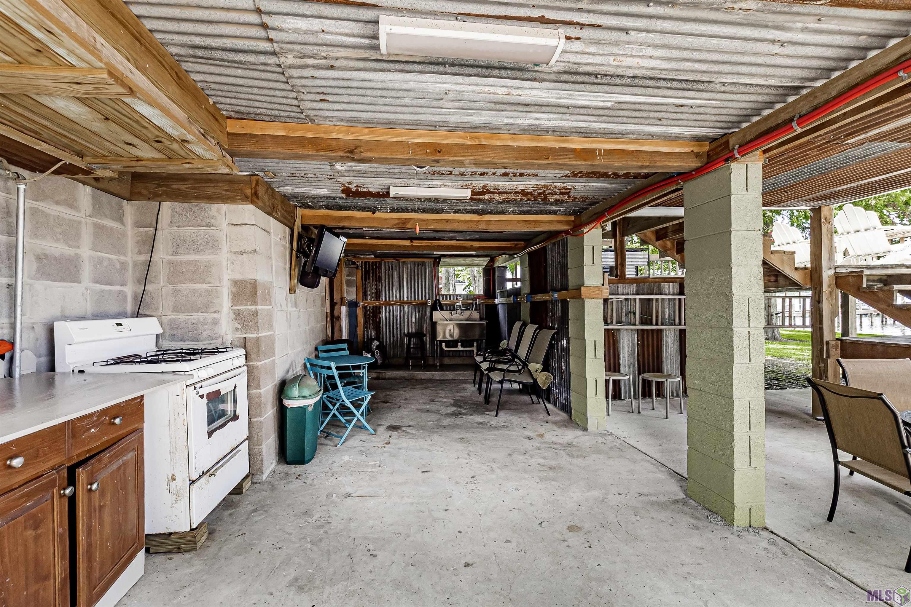 10105 Island Road Ventress, LA 70783 - Photo 12 of 28