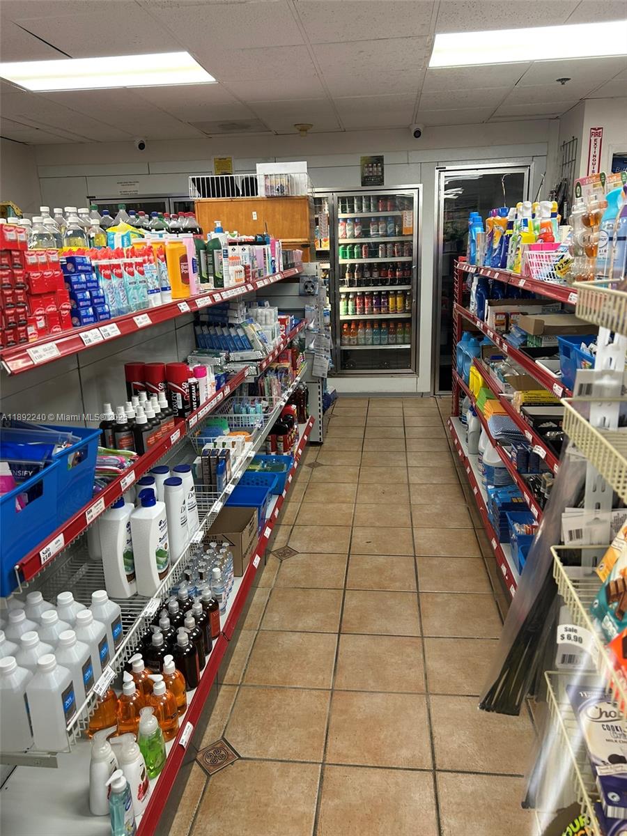 540 Brickell Key Drive, Unit 1602 Miami, FL 33131 - Photo 38 of 61