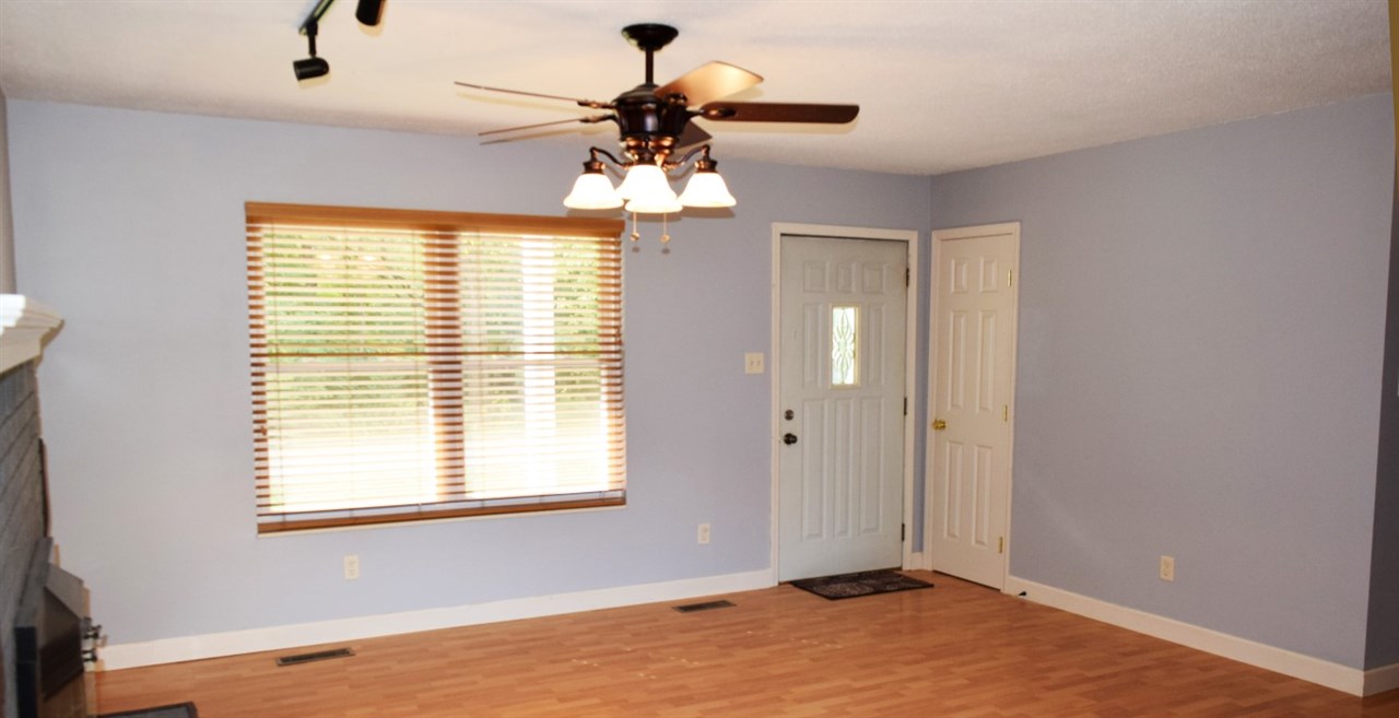 6866 Ferstel Road Newburgh, IN 47630 - Photo 4 of 23