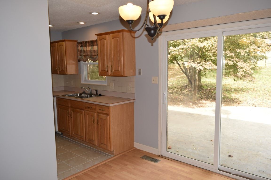 6866 Ferstel Road Newburgh, IN 47630 - Photo 7 of 23