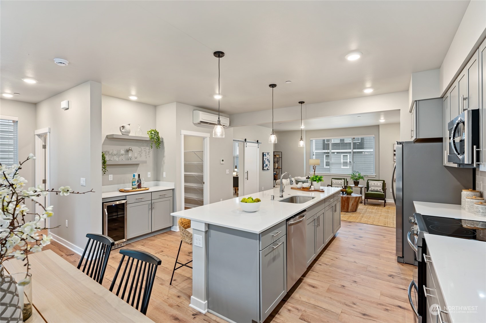 8121 229th Place Southwest, Unit 25 Edmonds, WA 98026 - Photo 13 of 36 Gallery Image 13