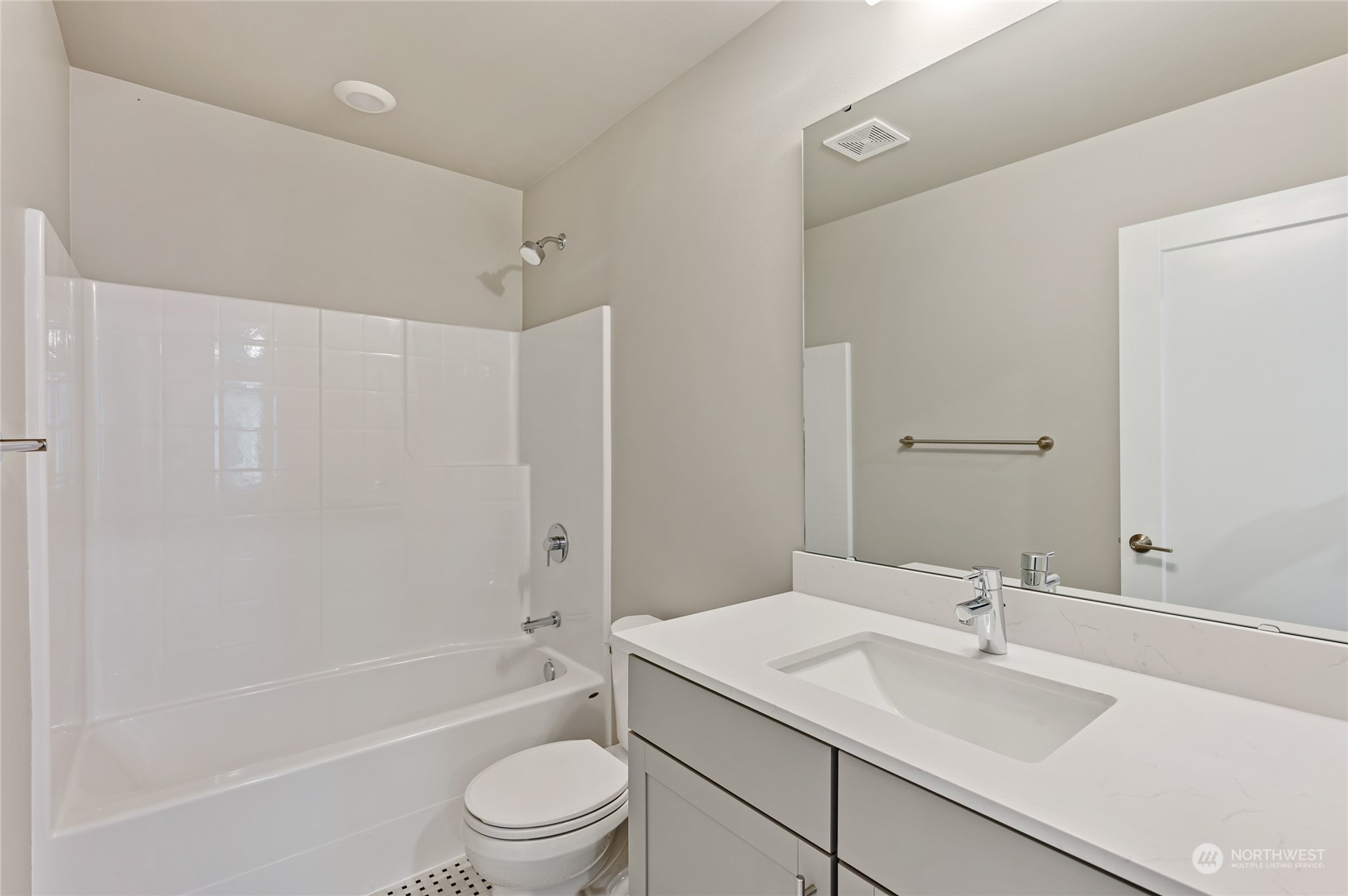 8121 229th Place Southwest, Unit 25 Edmonds, WA 98026 - Photo 33 of 36 Gallery Image 33