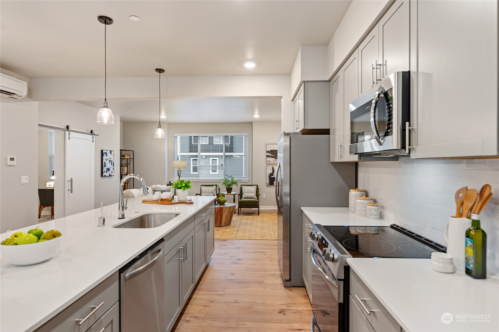 8121 229th Place Southwest, Unit 25 Edmonds, WA 98026 - Photo 10 of 36 Gallery Image 10