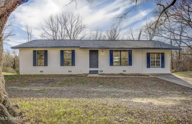 $129,900 | 4534 Halls Ferry Road, Vicksburg, MS 39180