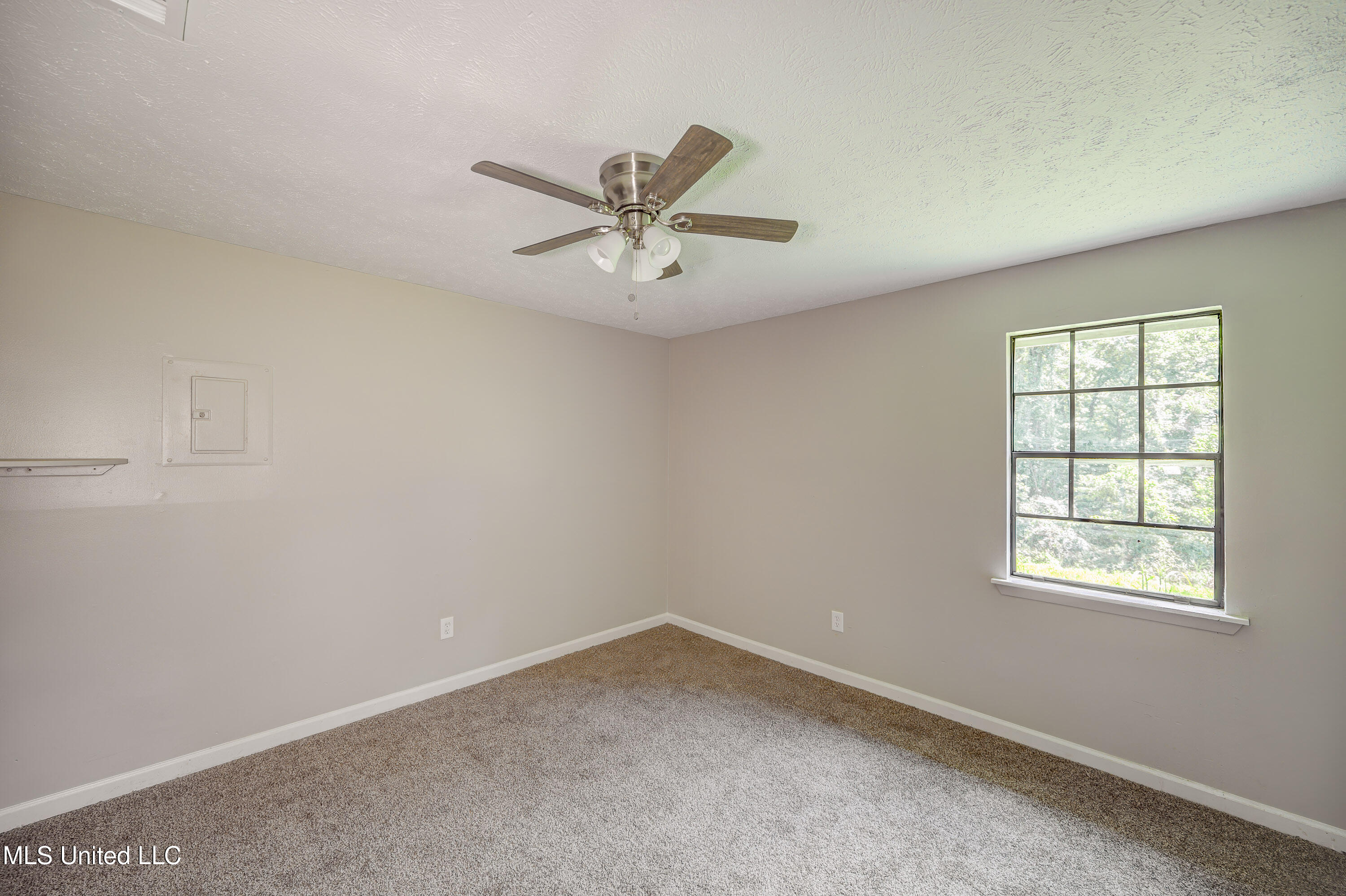 4534 Halls Ferry Road Vicksburg, MS 39180 - Photo 24 of 26 Rorick Primary Bedroom 1