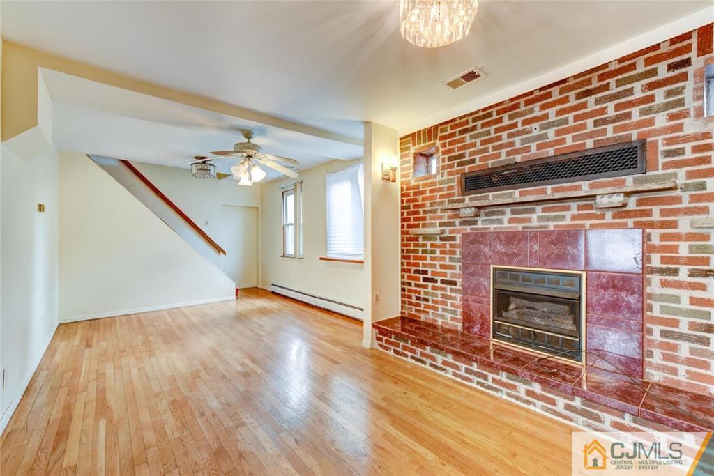 113 Floyd Street Edison, NJ 08820 - Photo 11 of 25