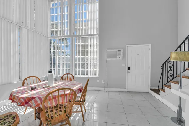 $2,600,000 | 8430 Byron Avenue, Miami Beach, FL 33141