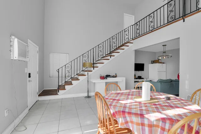 $2,600,000 | 8430 Byron Avenue, Miami Beach, FL 33141