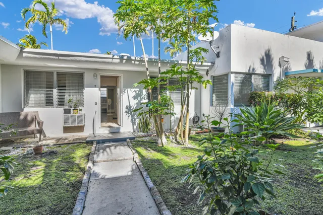 $2,600,000 | 8430 Byron Avenue, Miami Beach, FL 33141