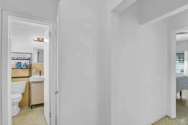 $2,600,000 | 8430 Byron Avenue, Miami Beach, FL 33141