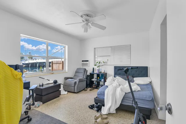 $2,600,000 | 8430 Byron Avenue, Miami Beach, FL 33141