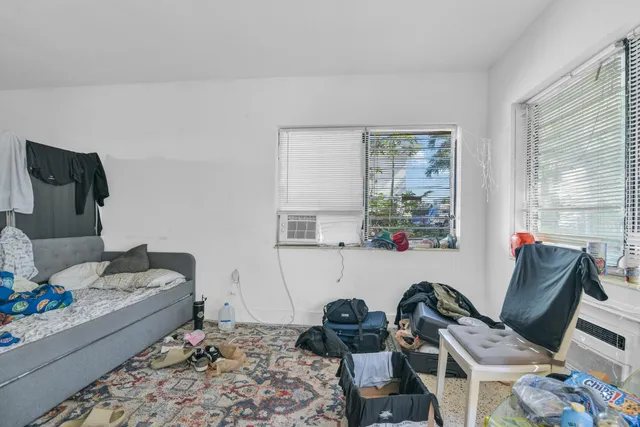 $2,600,000 | 8430 Byron Avenue, Miami Beach, FL 33141