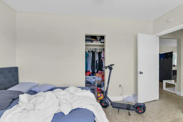 $2,600,000 | 8430 Byron Avenue, Miami Beach, FL 33141