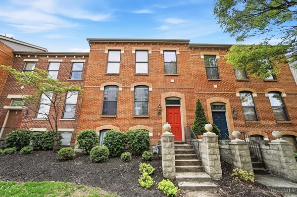 $385,000 | 407 Elizabeth Street, Cincinnati, OH 45203