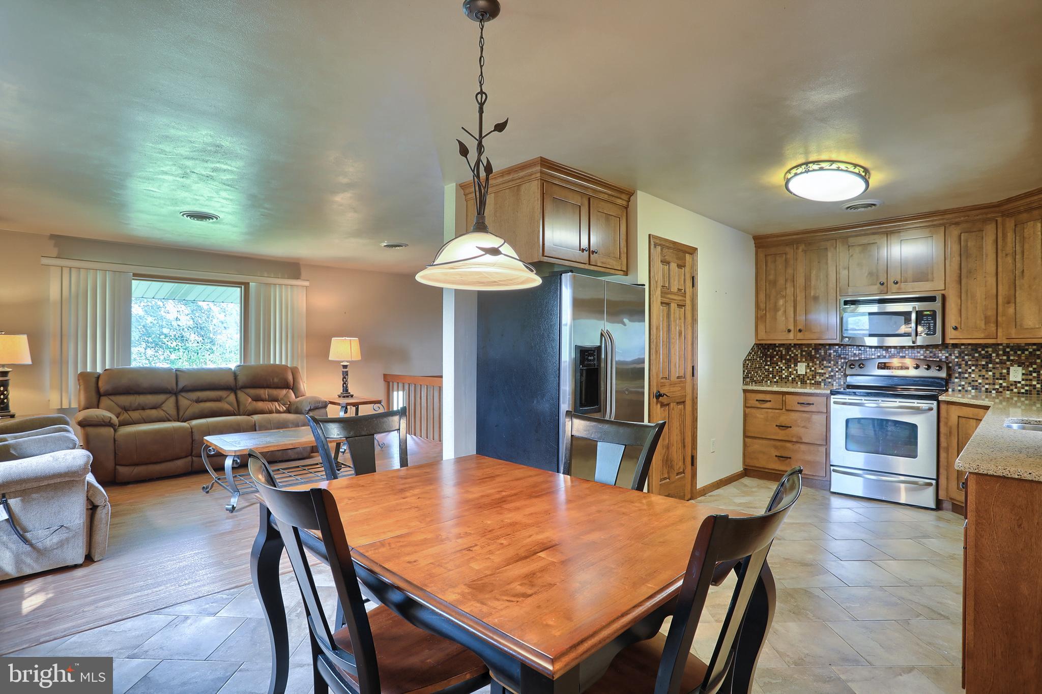 210 Gibble Road Myerstown, PA 17067 - Photo 5 of 20 Gallery Image 5