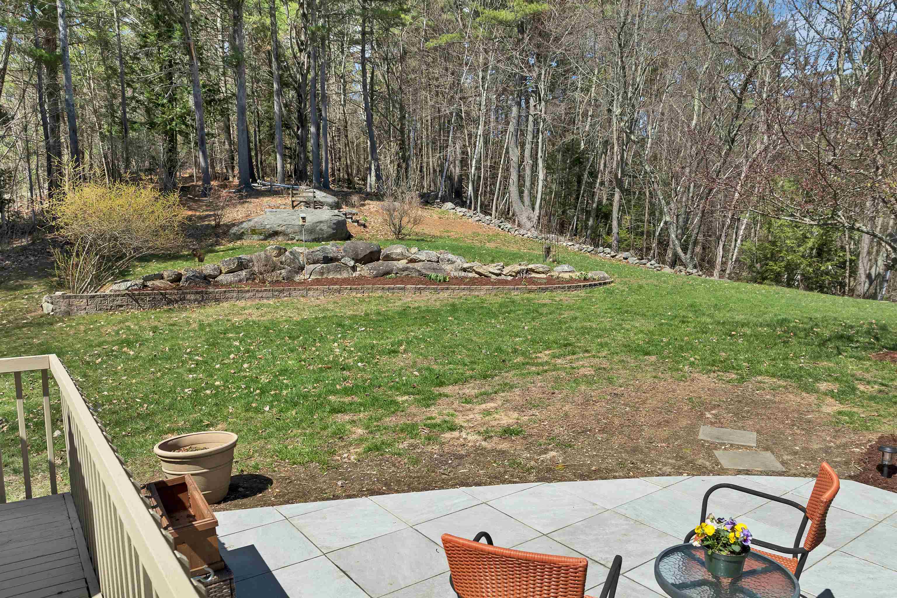 68 Stagecoach Road Sunapee, NH 03782 - Photo 14 of 58