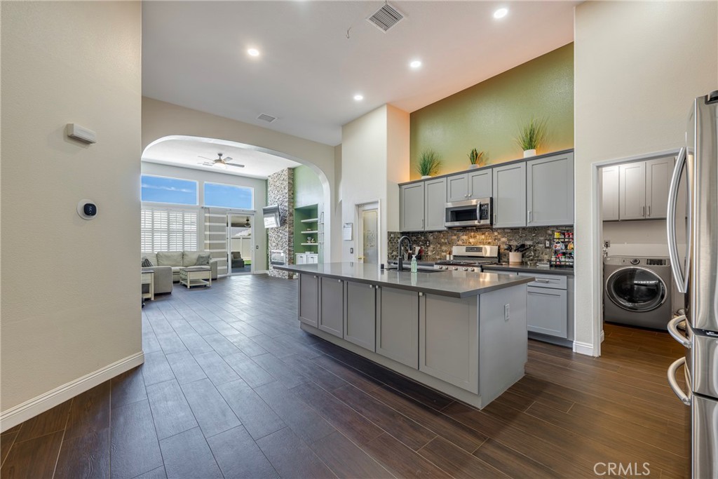 27100 Early Dawn Road Menifee, CA 92584 - Photo 23 of 71