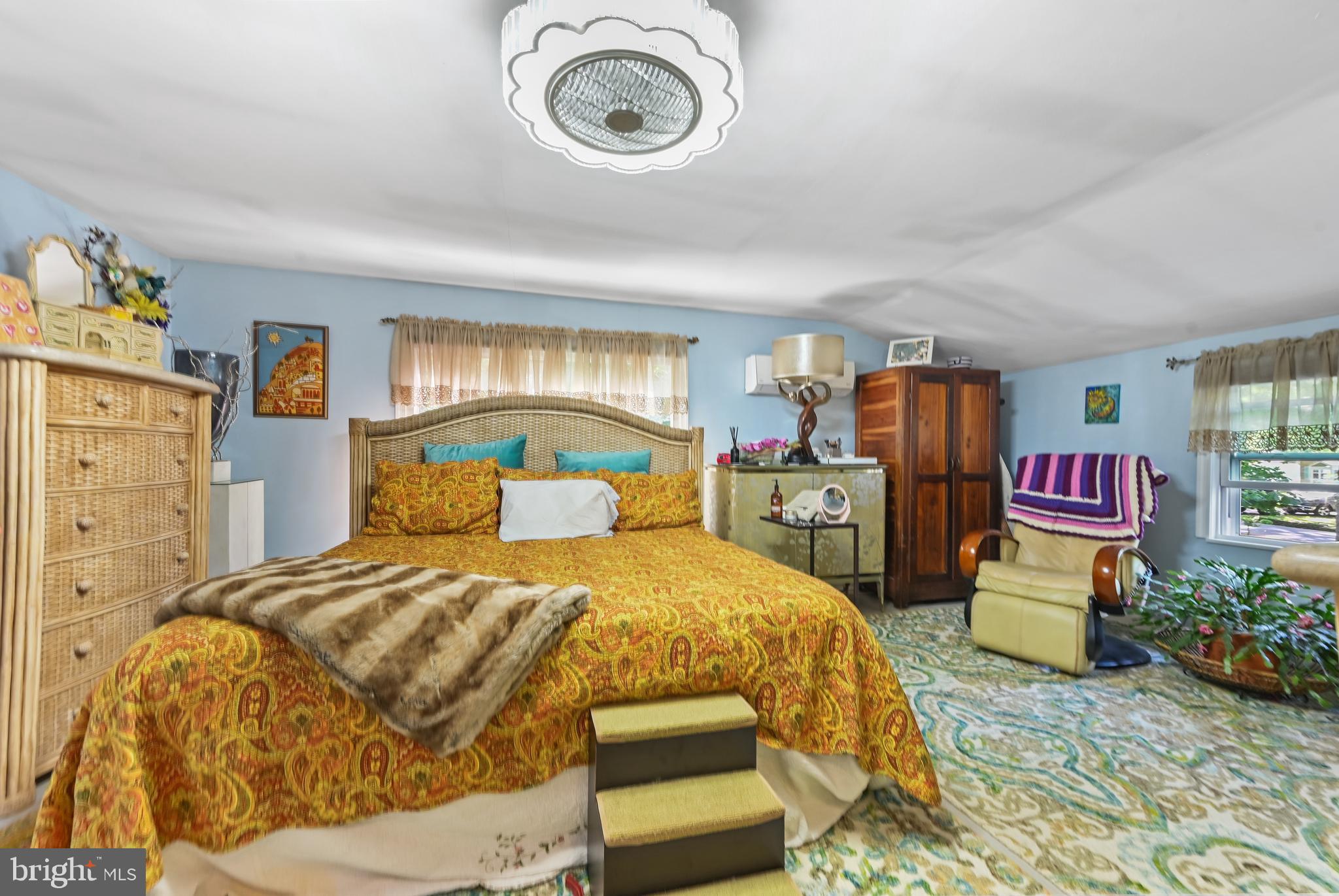 122 Sandyhook Road Ocean Pines, MD 21811 - Photo 13 of 16 a bedroom with a bed and a closet