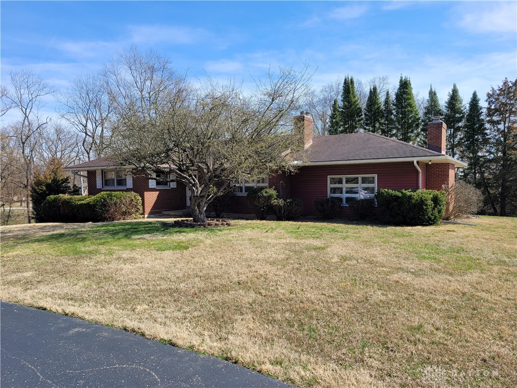3231 Cemetery Road Xenia, OH 45385 - Photo 1 of 19 Gallery Image 1