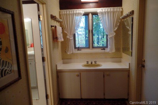 336 John Gilkey Road Marion, NC 28752 - Photo 33 of 42 Gallery Image 33