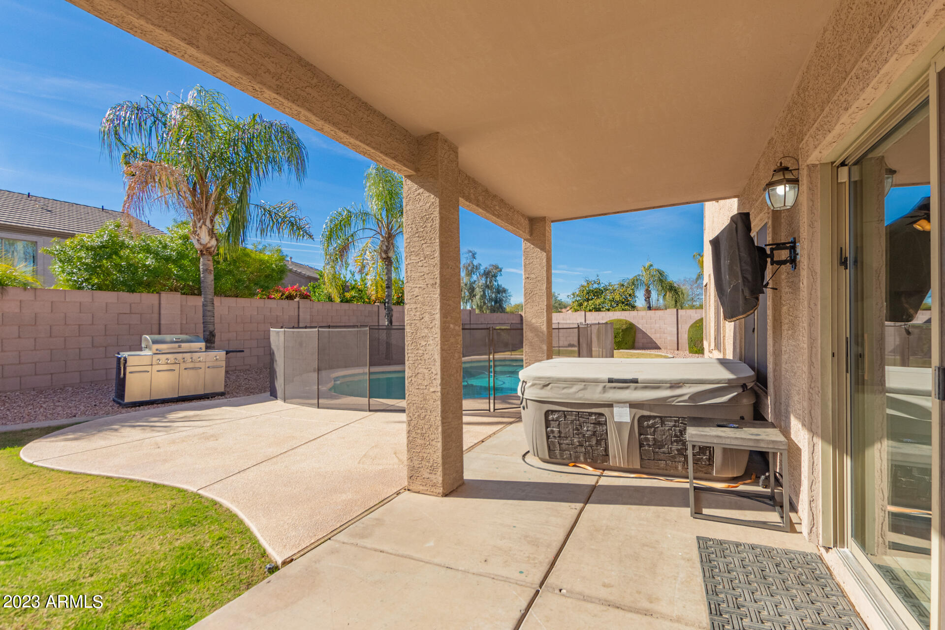 4607 East Rowel Road Phoenix, AZ 85050 - Photo 3 of 32 Covered Patio