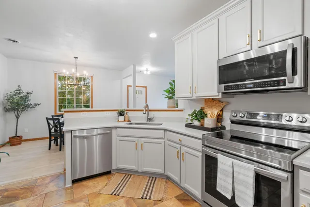 $314,900 | 17913 96th Avenue North, Maple Grove, MN 55311