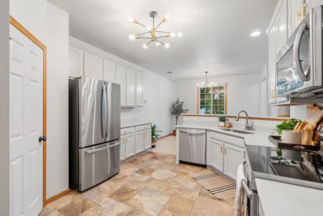 $314,900 | 17913 96th Avenue North, Maple Grove, MN 55311