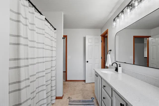 $314,900 | 17913 96th Avenue North, Maple Grove, MN 55311