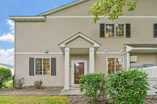 $314,900 | 17913 96th Avenue North, Maple Grove, MN 55311