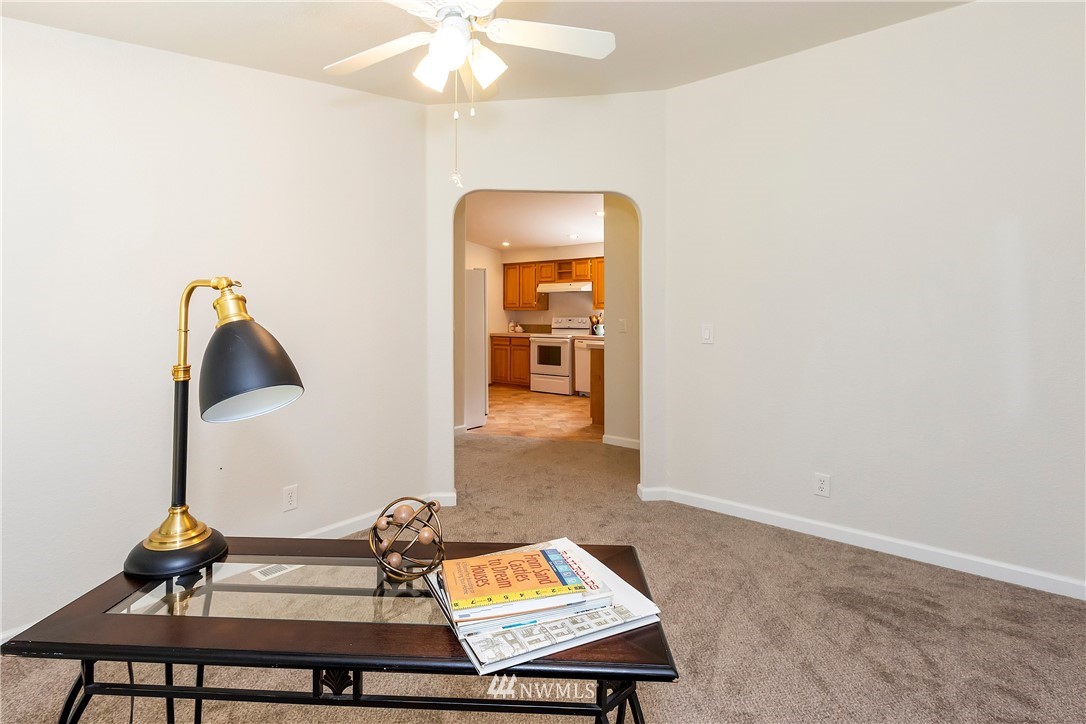 6223 East Grapeview Loop Road Allyn, WA 98524 - Photo 18 of 40 Gallery Image 18