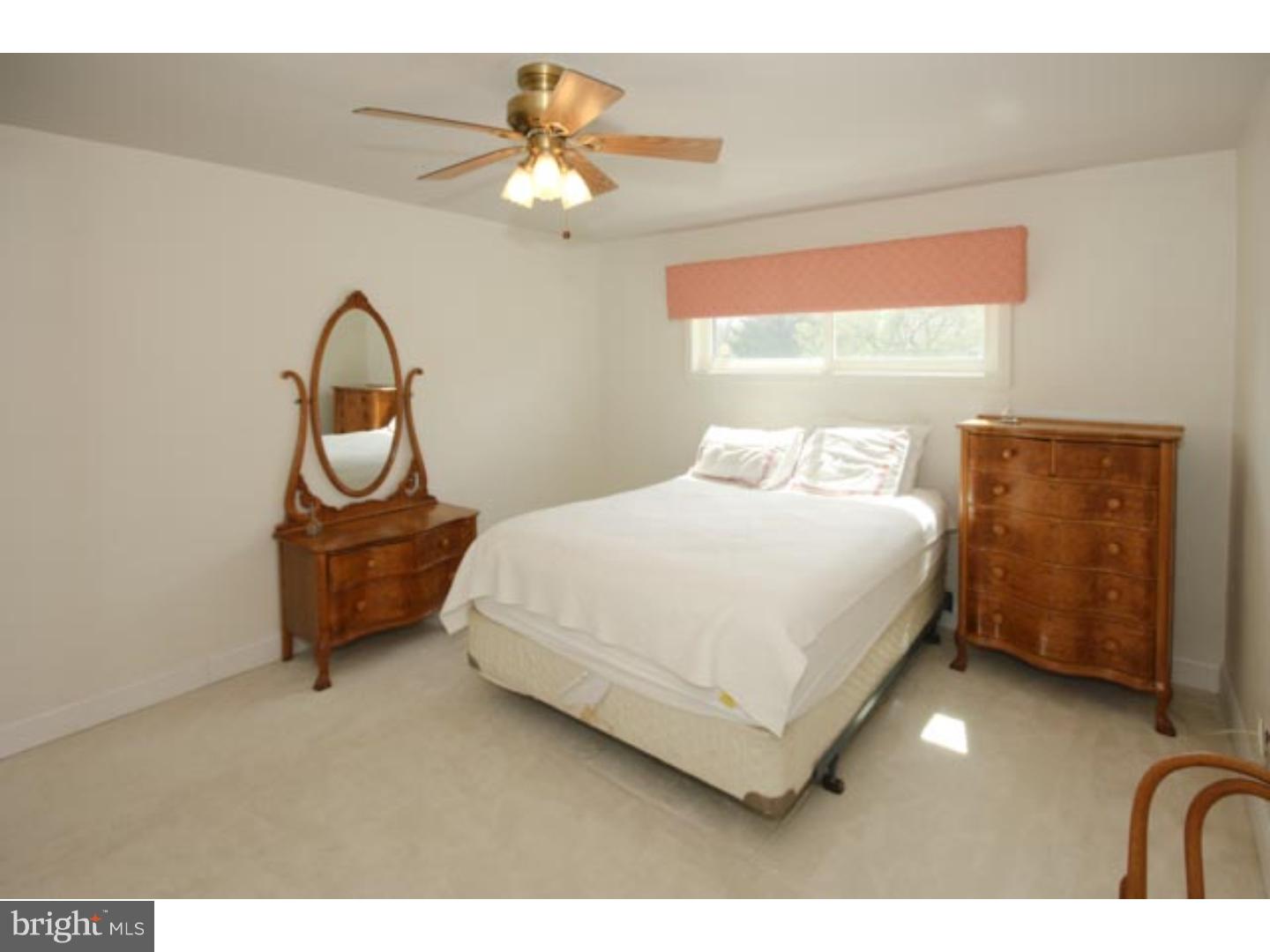 1062 Marie Road Rydal, PA 19046 - Photo 15 of 25 Bedroom 3