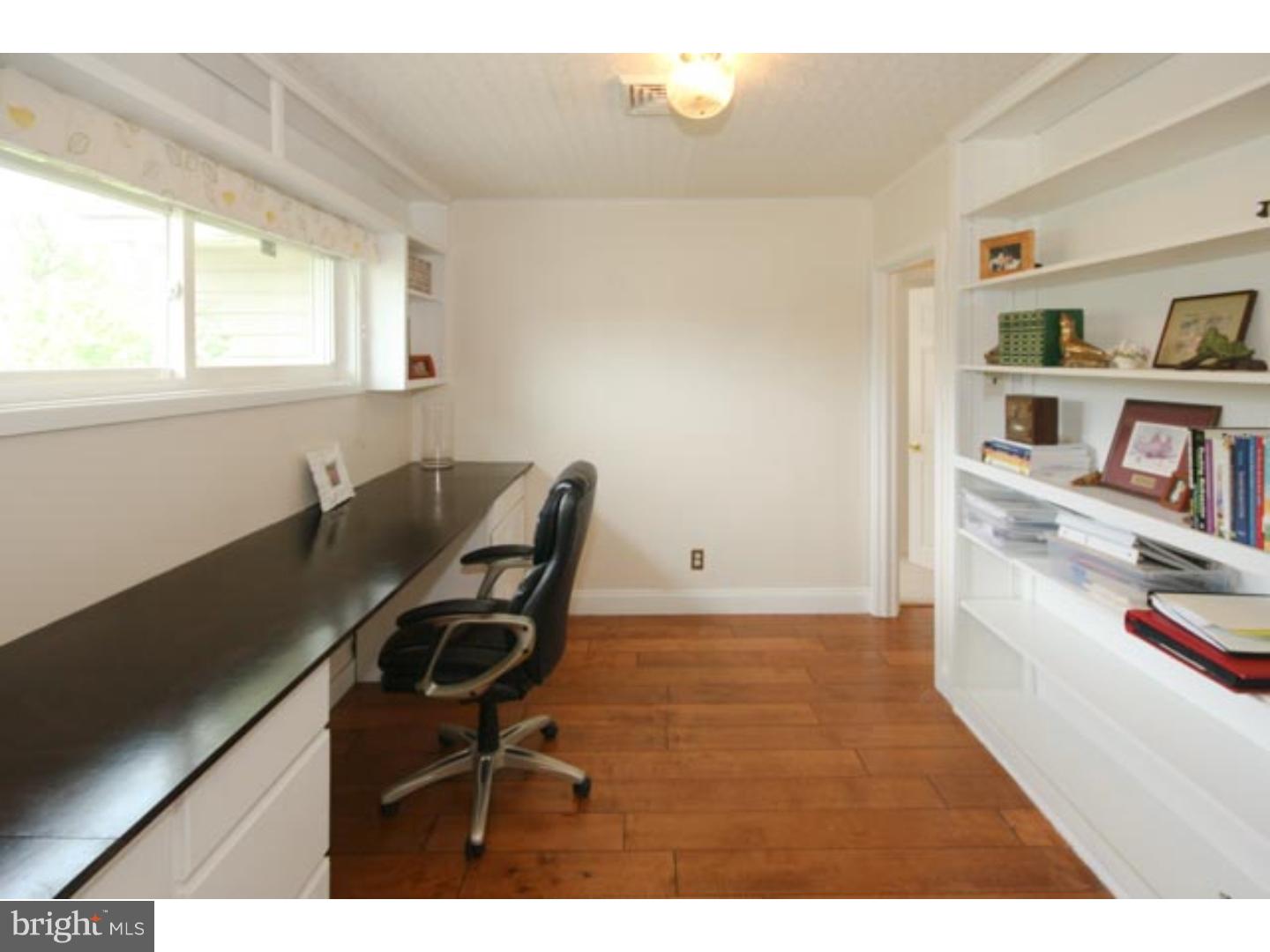 1062 Marie Road Rydal, PA 19046 - Photo 5 of 25 Office / Study