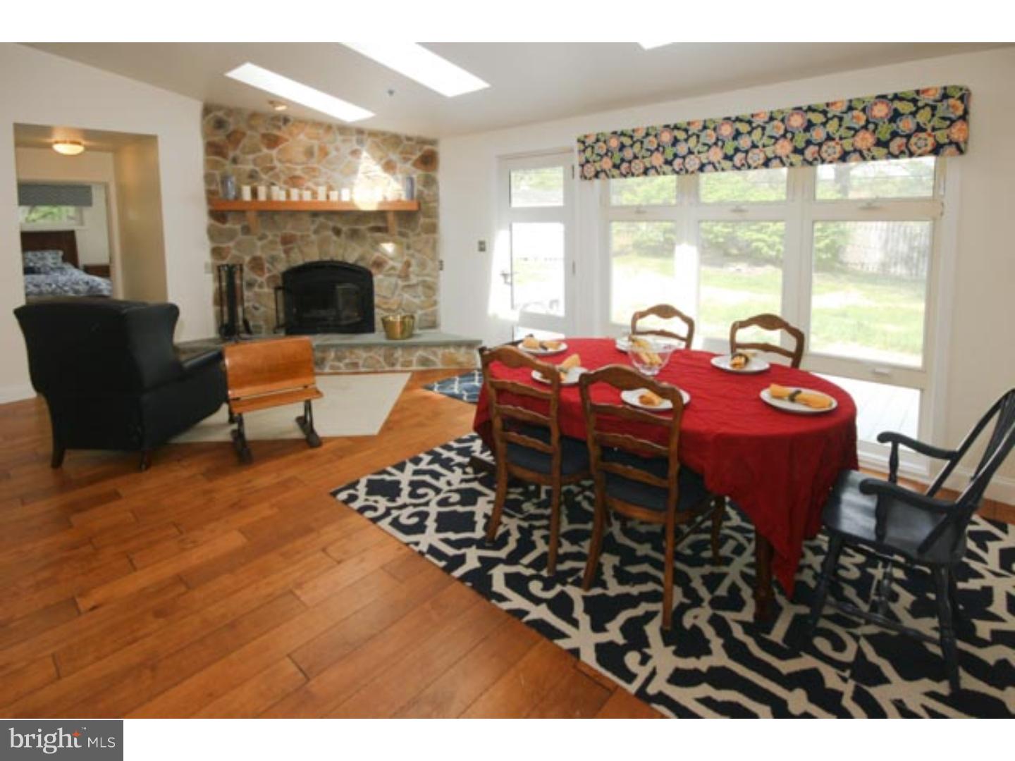 1062 Marie Road Rydal, PA 19046 - Photo 9 of 25 Dining Room