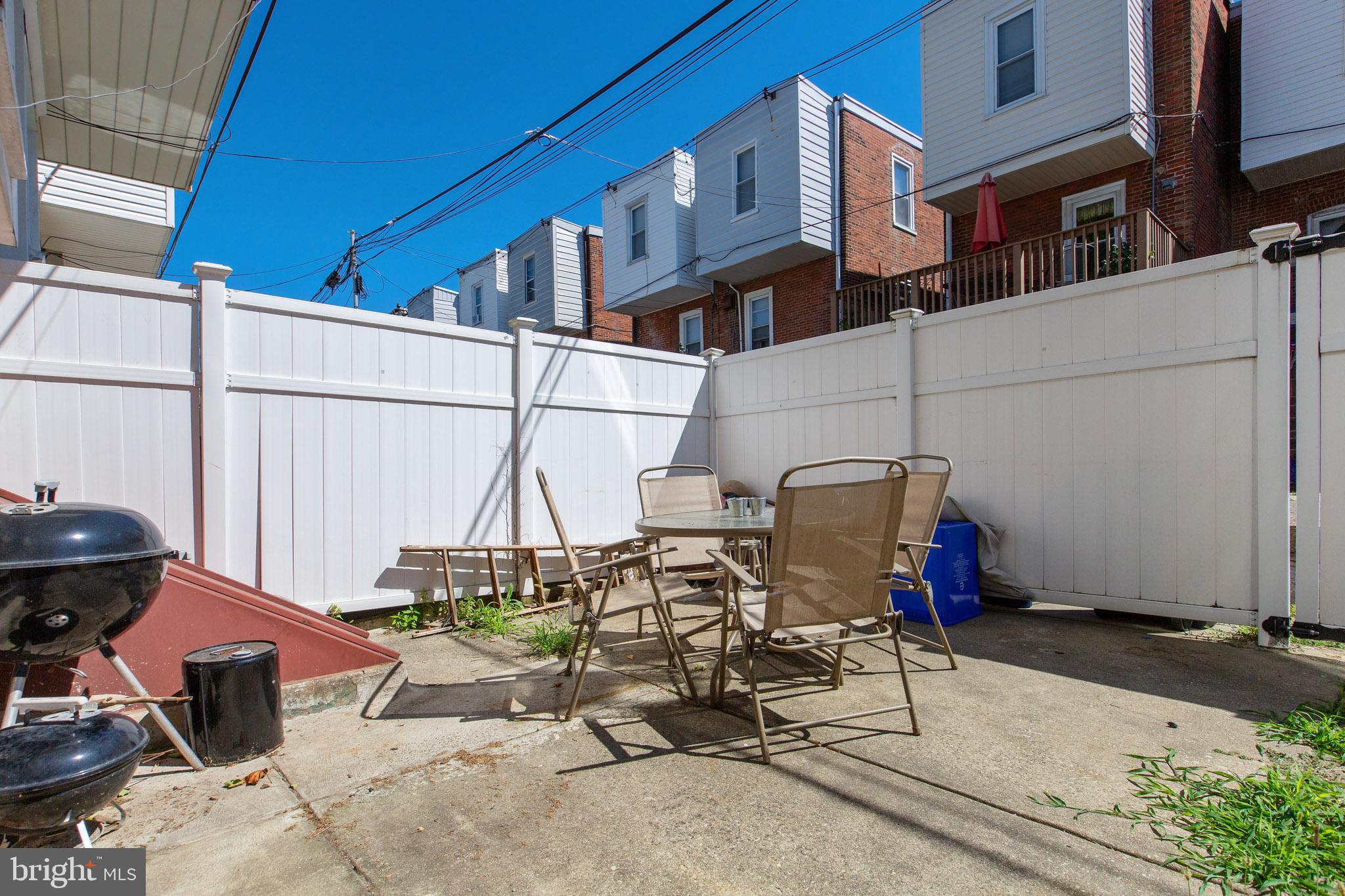 1245 Marlyn Road Philadelphia, PA 19151 - Photo 29 of 30 Back