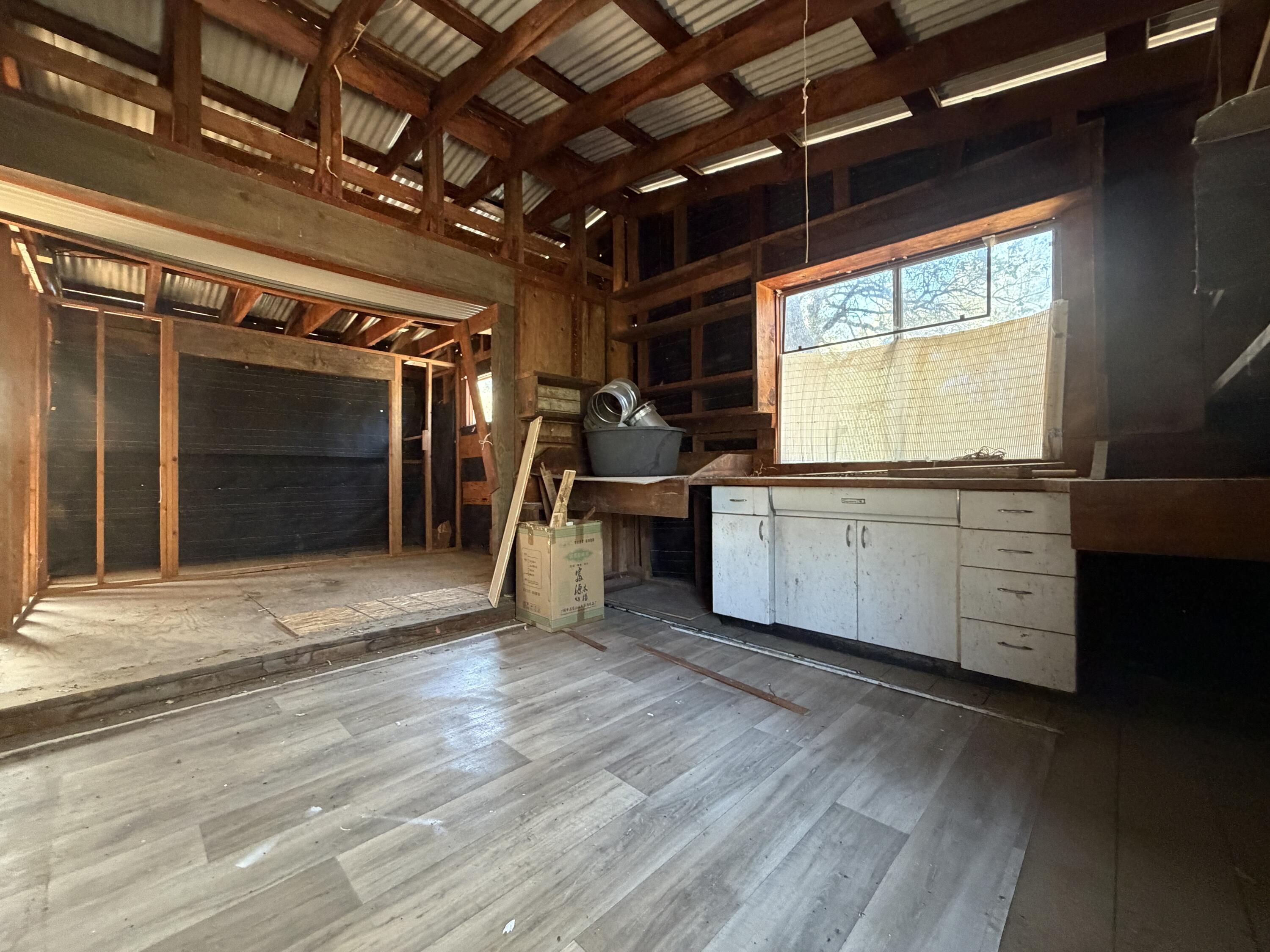 8030 Placer Road Redding, CA 96001 - Photo 52 of 58 IMG_4100