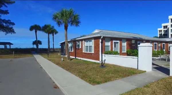 $310,000 | 908 Villas Drive, Venice, FL 34285