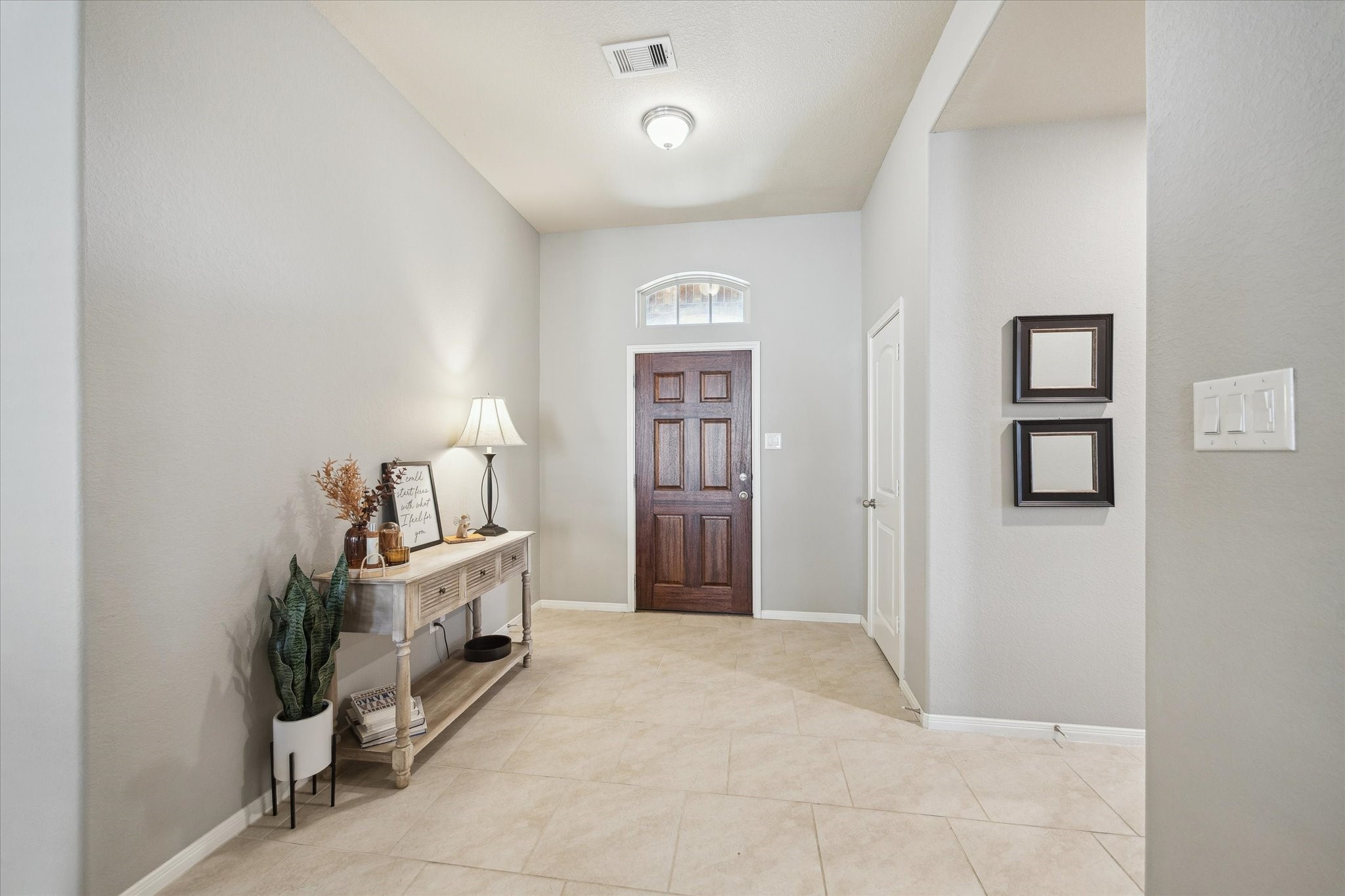 9910 Indian Rill Court Tomball, TX 77375 - Photo 5 of 34