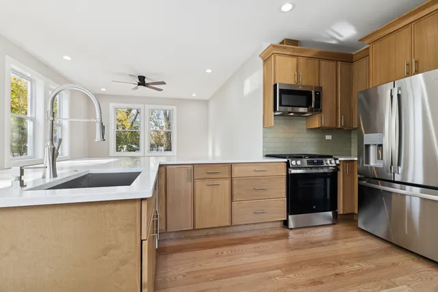 $429,000 | 302 Hughes Avenue, Lockport, IL 60441