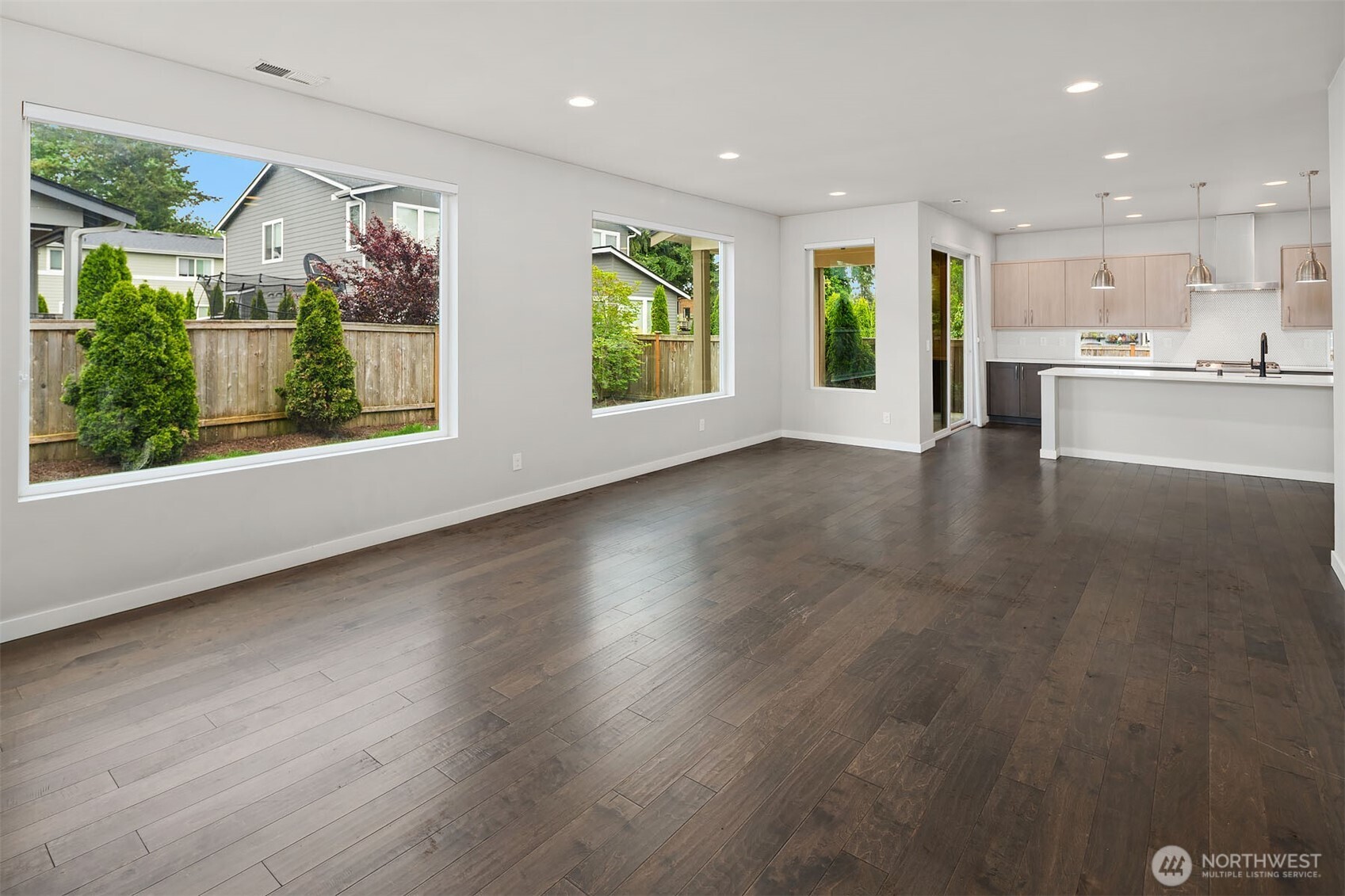 16208 Southeast 114th Street Renton, WA 98055 - Photo 8 of 38
